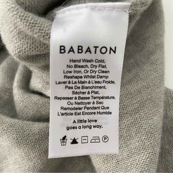 Aritzia Babaton Baylor Grey V-neck Sweater size S/M - Picture 5 of 11